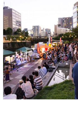 目黒川夜市2016の様子